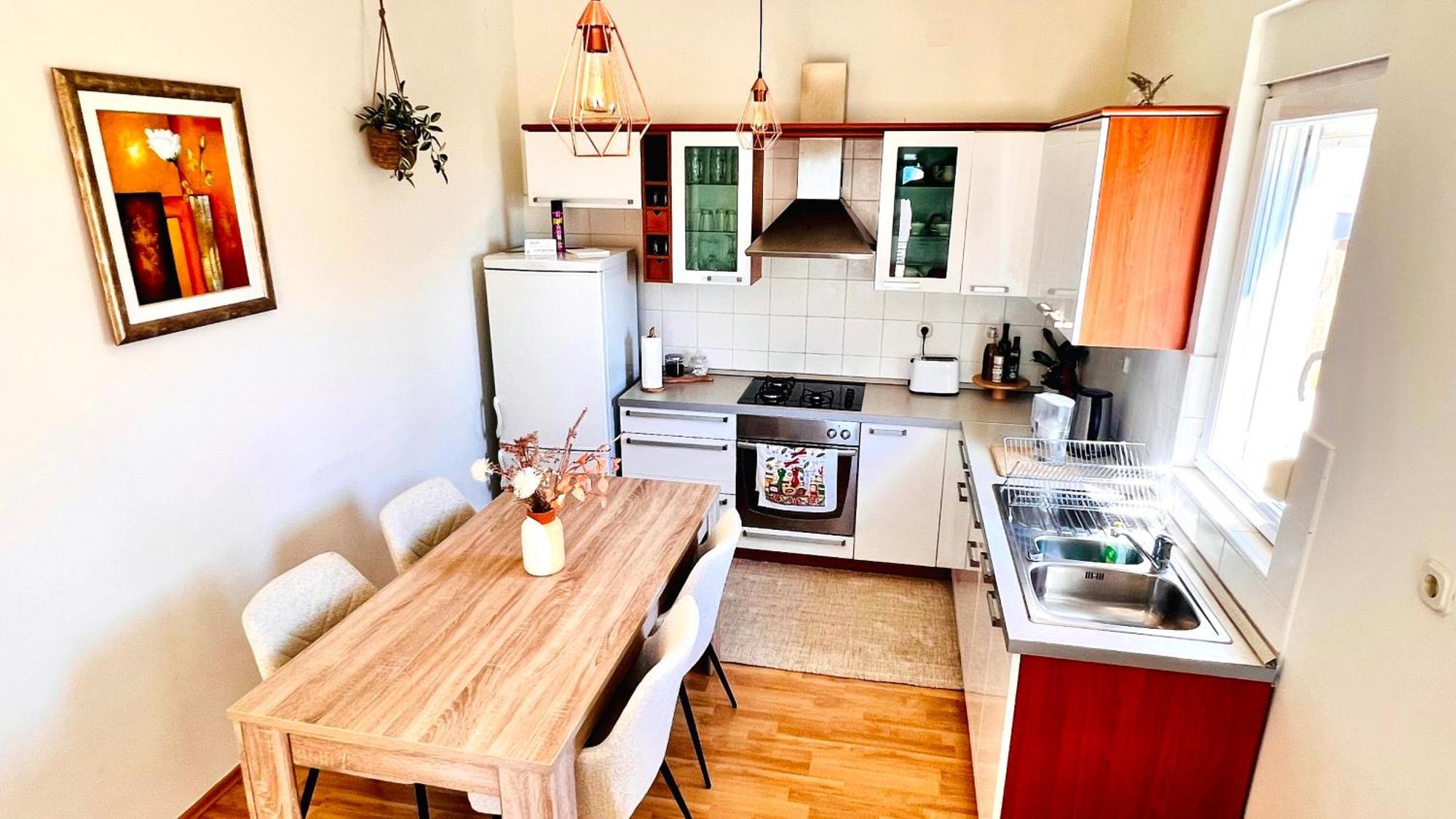 Luxury Beach Apartment W Sunset Sea Views Šibenik Extérieur photo
